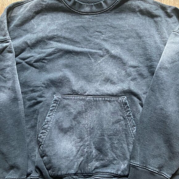 Moojimooji Oversized Kangaroo Pocket Crew Aged Black (Small) - Picture 5 of 12